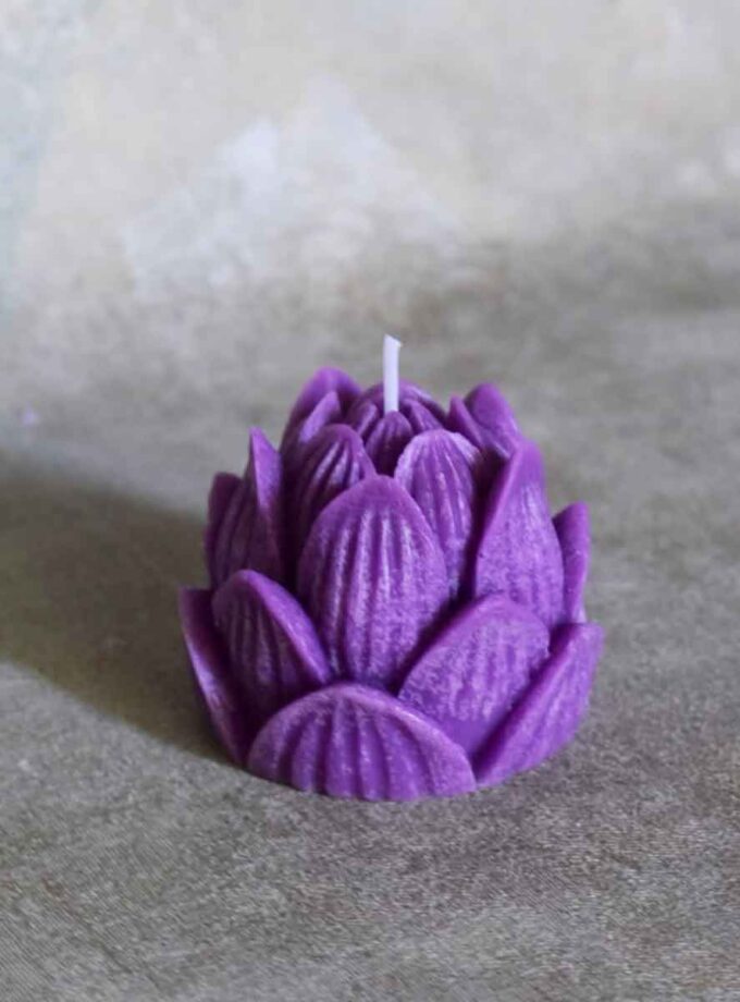 LOTUS FLOWER CANDLE