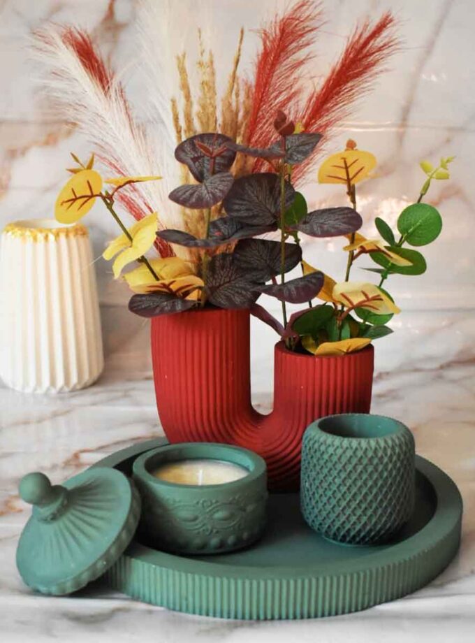MAROON GARDEN LUXE