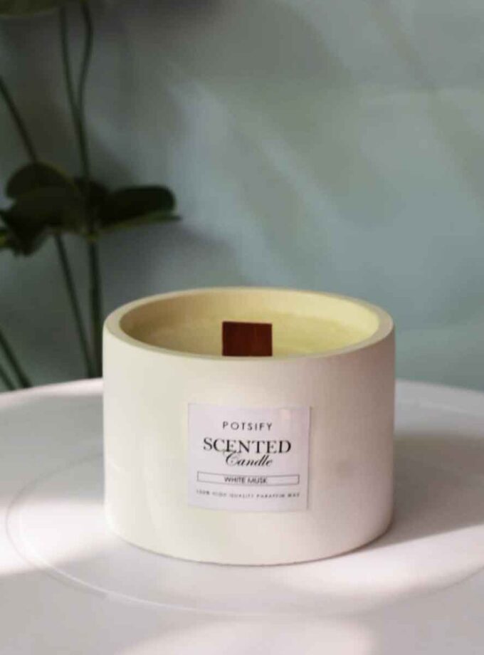 White Musk- Premium Scented Candle