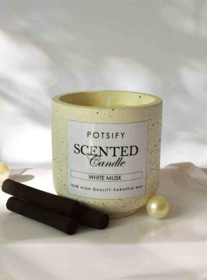 White Musk-Splash candle