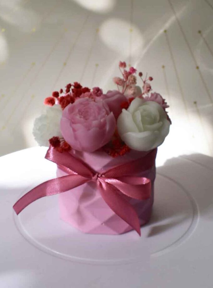 Scented Candle Bouquet - Pink