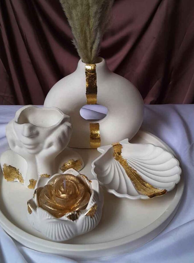 Opal White Décor Set